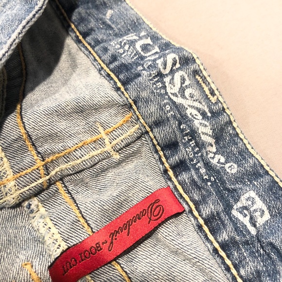 Guess Jeans - Picture 5 of 8